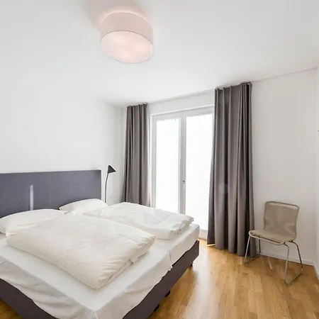 Ferienwohnung-13-strandhaus-seeblick-binz Appartement *